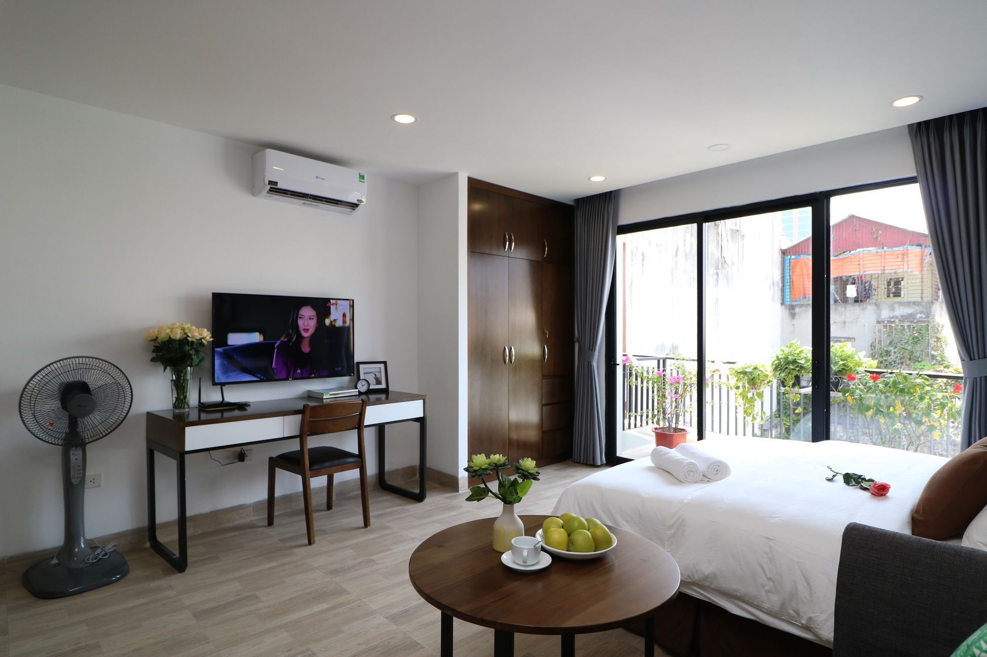 Istay Hotel Apartment 6 Hanoi Exterior photo